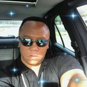 Meet your Posher, Charles